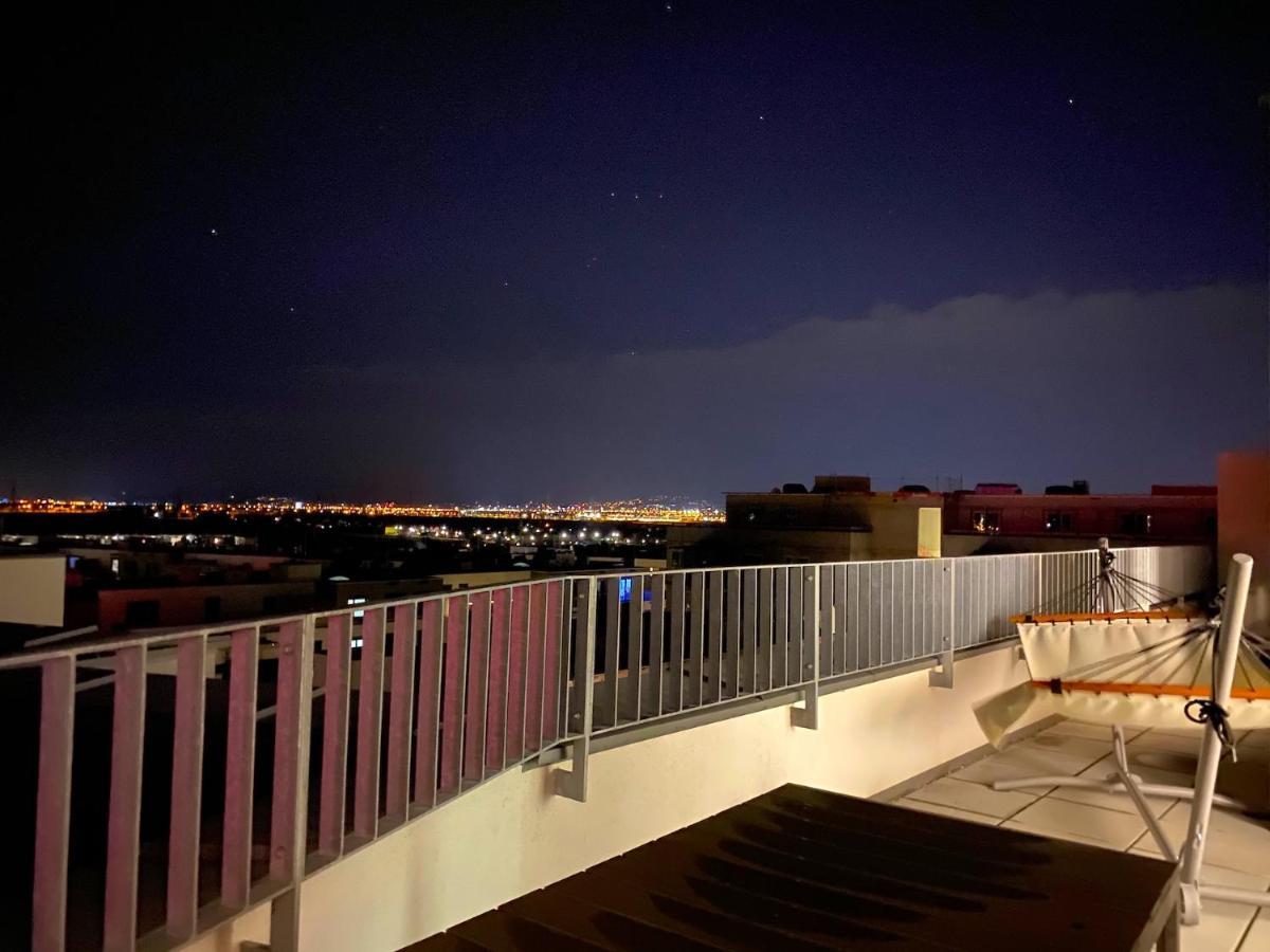 Sonnenwohnen Penthouse Direkt Bei U-Bahn Und Therme Wien Mit Top Anbindung Ins Zentrum エクステリア 写真