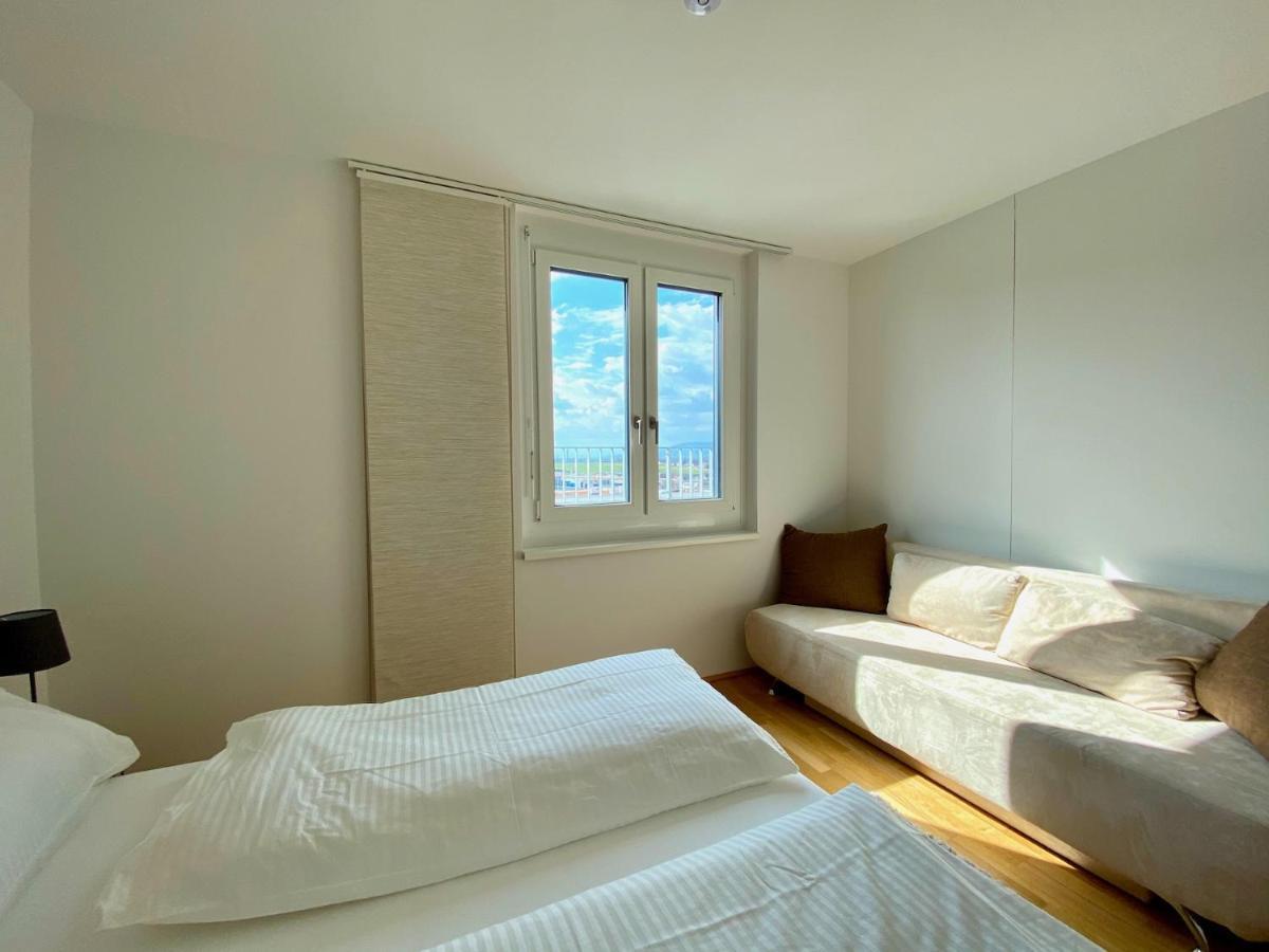 Sonnenwohnen Penthouse Direkt Bei U-Bahn Und Therme Wien Mit Top Anbindung Ins Zentrum エクステリア 写真