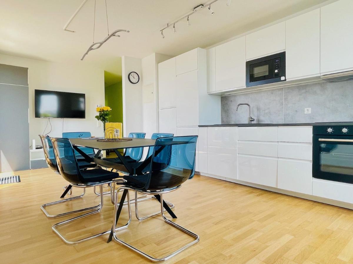 Sonnenwohnen Penthouse Direkt Bei U-Bahn Und Therme Wien Mit Top Anbindung Ins Zentrum エクステリア 写真